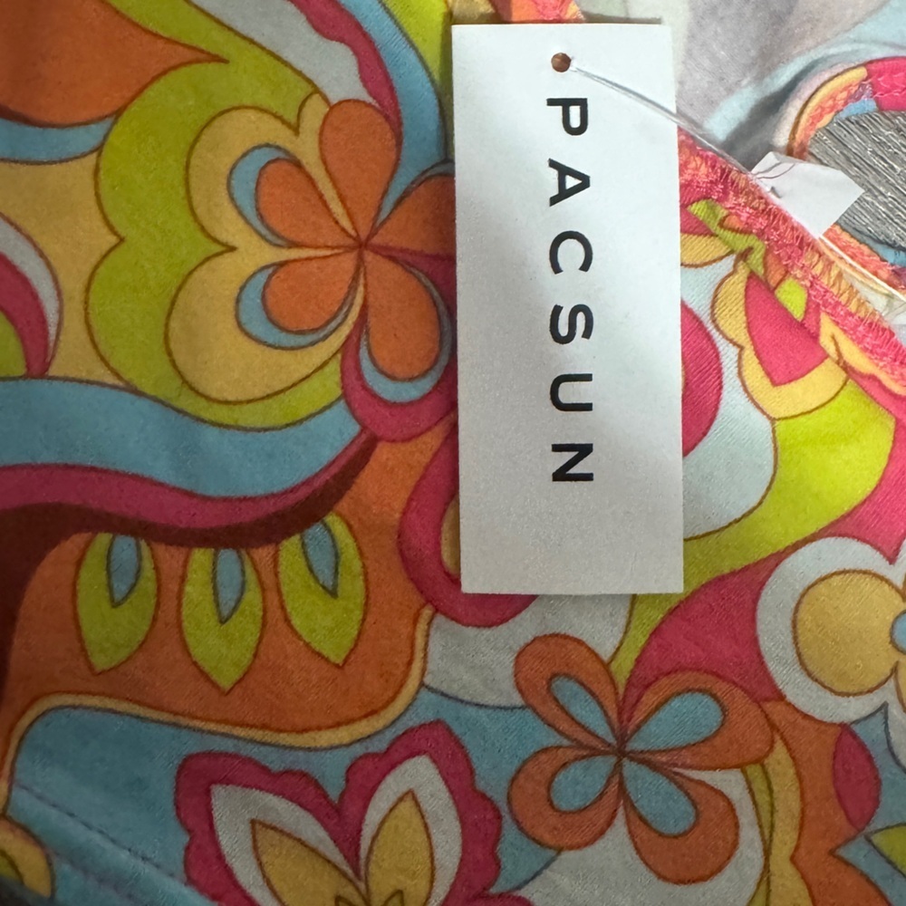 NWT PACSUN Multicolor Floral Halter Top Woman’s Size M - Picture 3 of 4